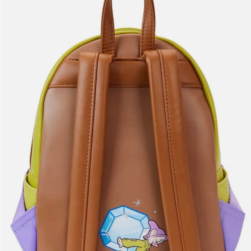 NWT Loungefly Disney Snow White Dopey Diamond Lenticular Mini Backpack - Picture 5 of 7